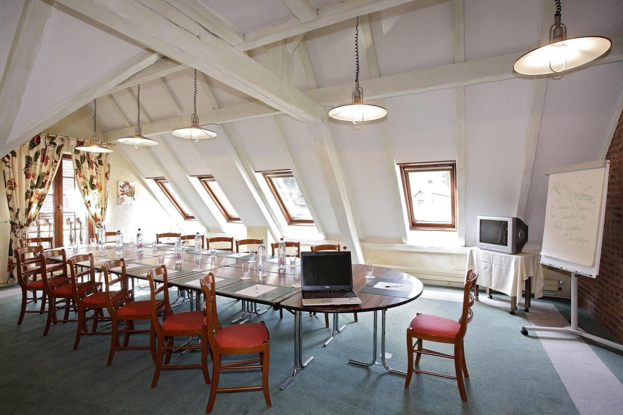 Domaine Le Moulin Hotel อูทรอทต์ ภายนอก รูปภาพ