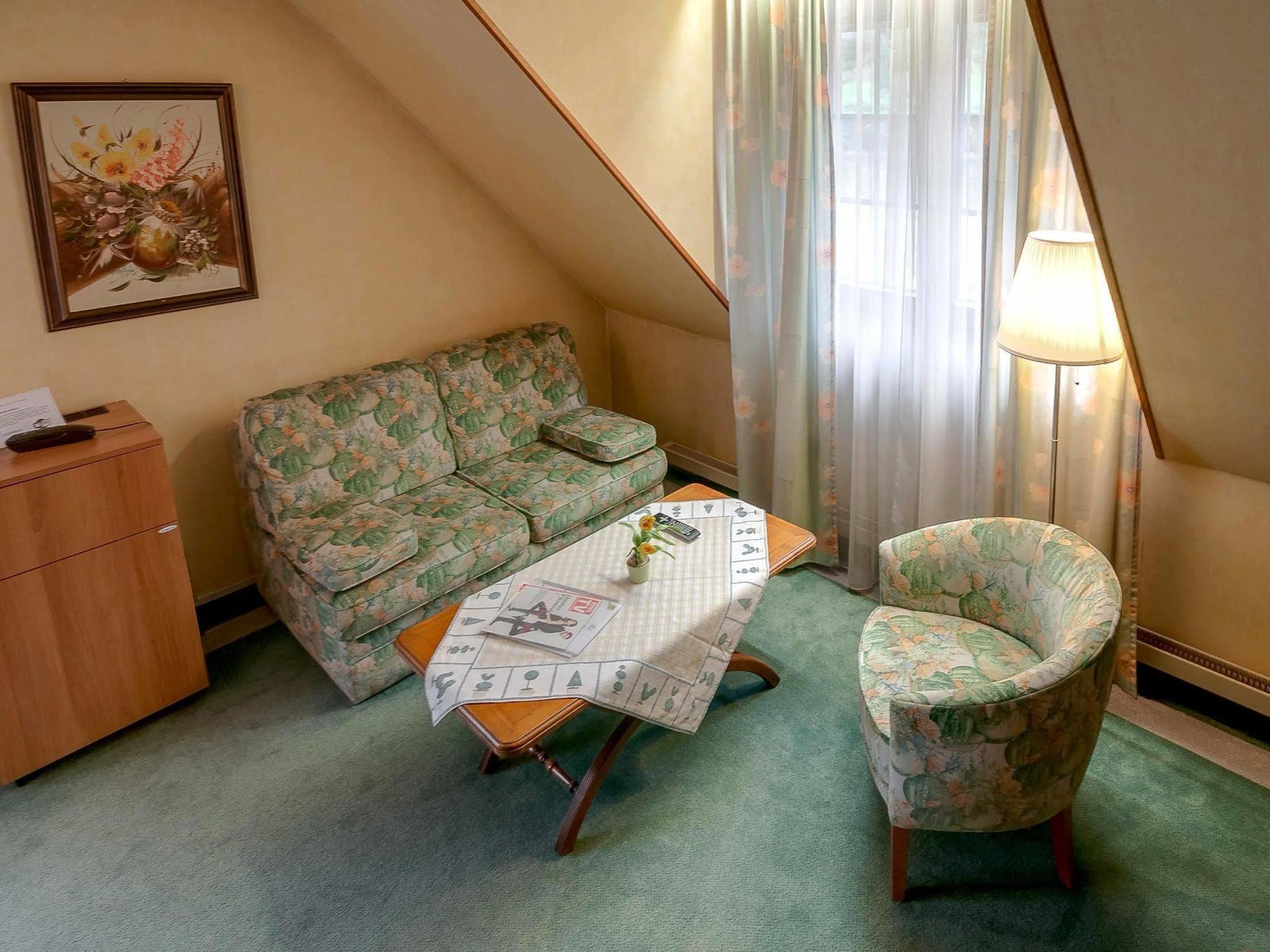 Domaine Le Moulin Hotel อูทรอทต์ ภายนอก รูปภาพ