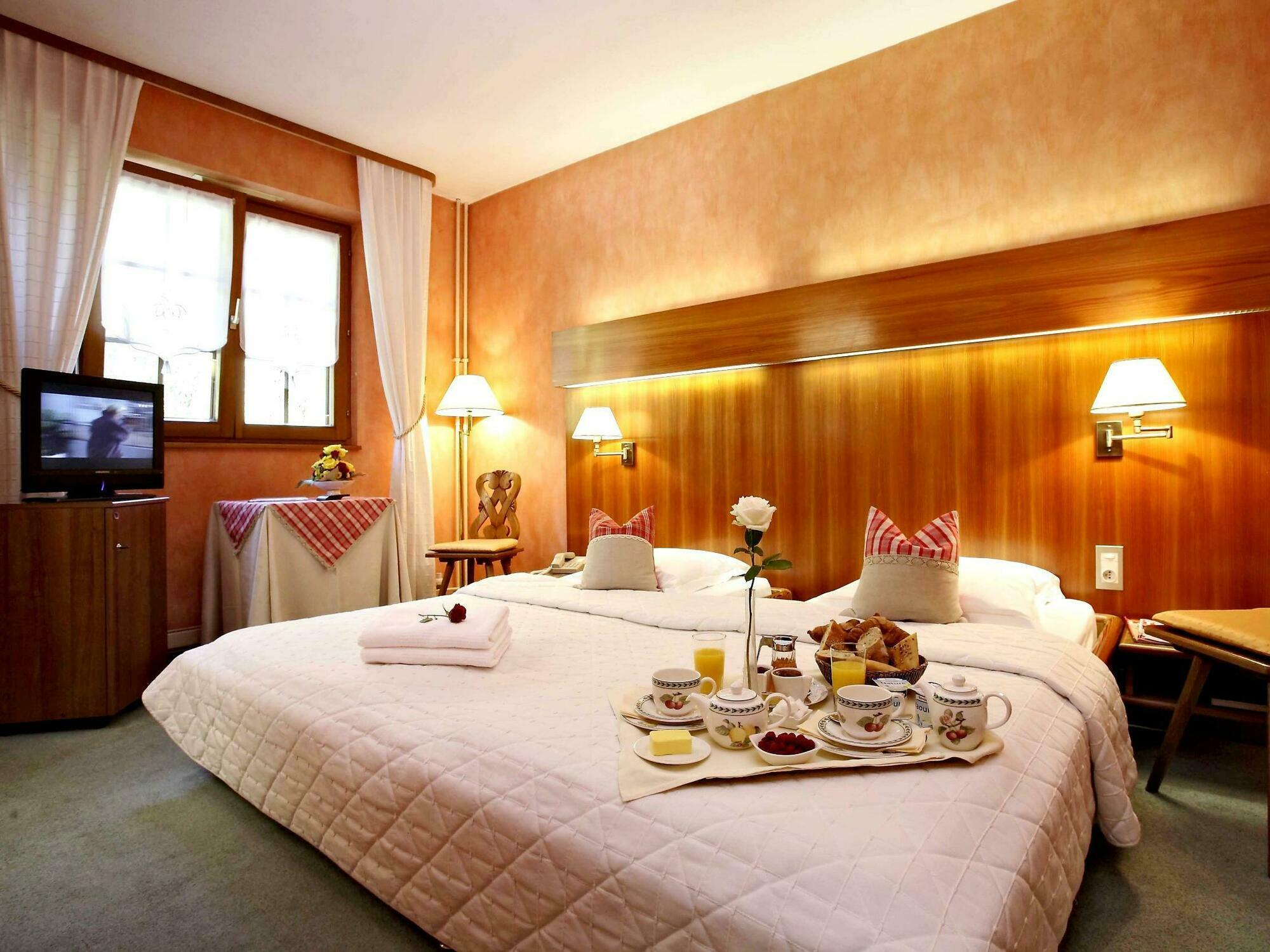 Domaine Le Moulin Hotel อูทรอทต์ ภายนอก รูปภาพ